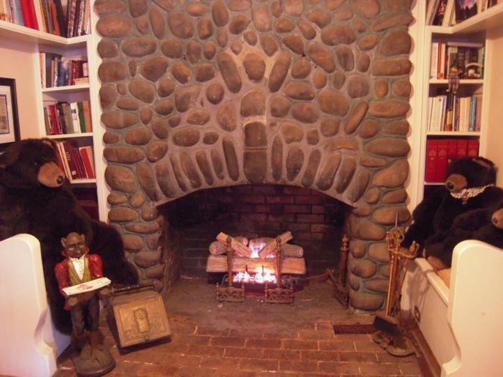 Brookview Manor Inn Canadensis Esterno foto