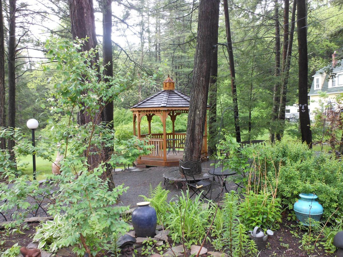 Brookview Manor Inn Canadensis Esterno foto