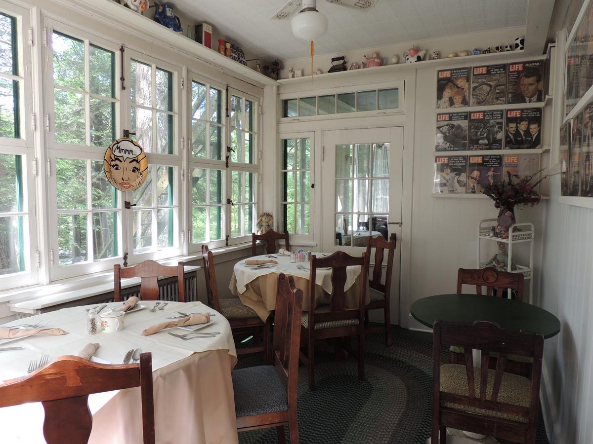 Brookview Manor Inn Canadensis Esterno foto