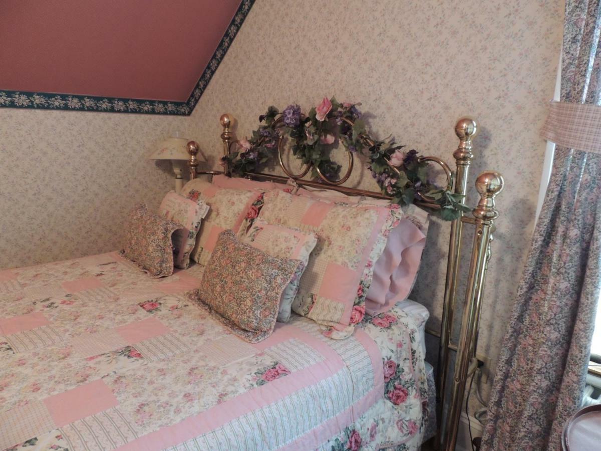 Brookview Manor Inn Canadensis Esterno foto