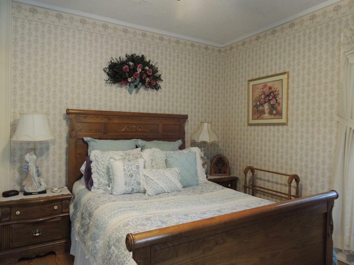 Brookview Manor Inn Canadensis Esterno foto