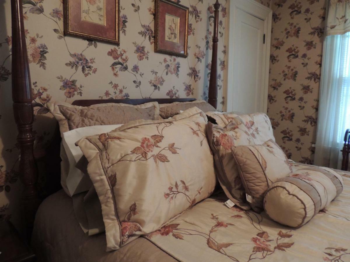 Brookview Manor Inn Canadensis Esterno foto