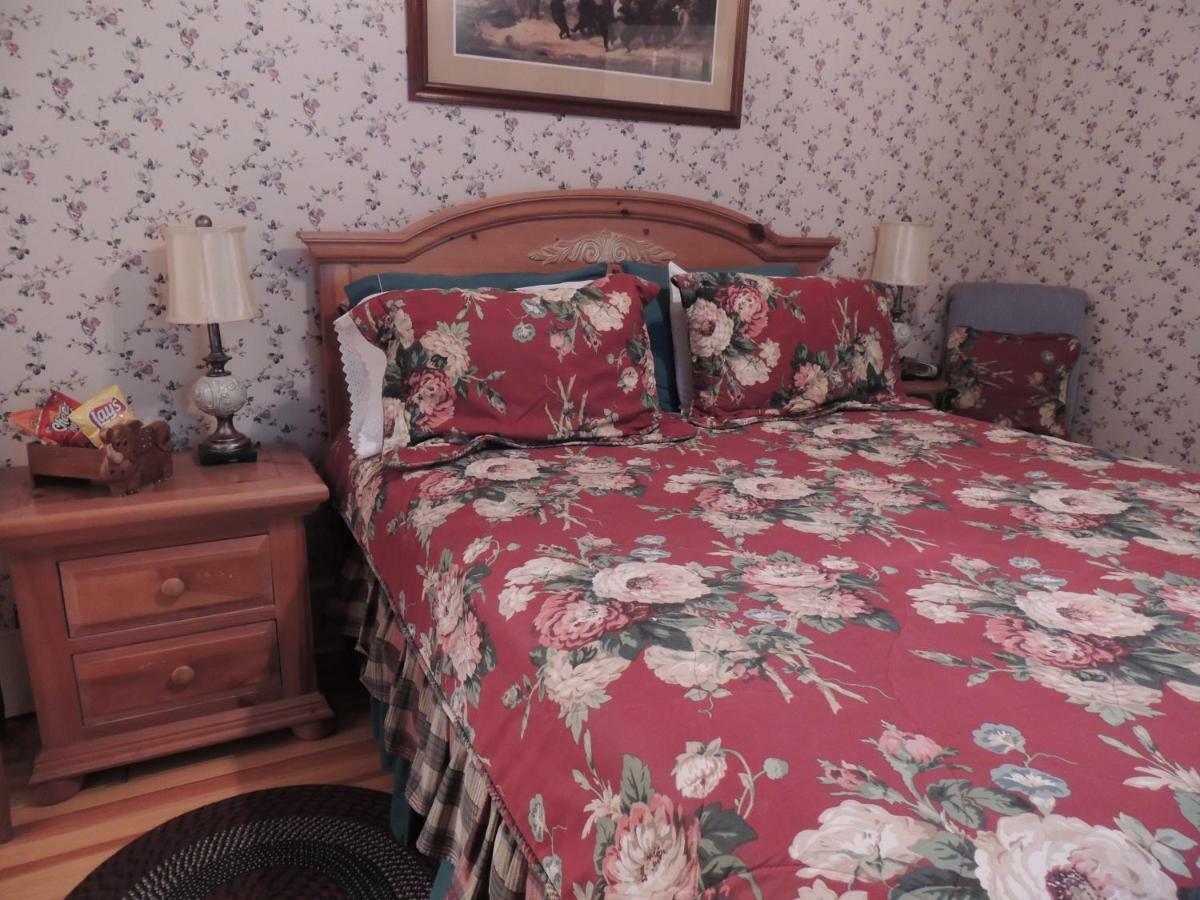 Brookview Manor Inn Canadensis Esterno foto