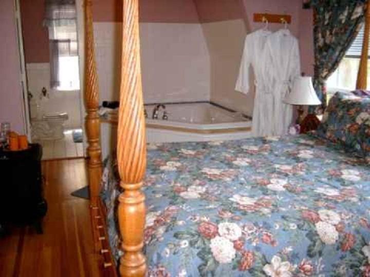 Brookview Manor Inn Canadensis Esterno foto